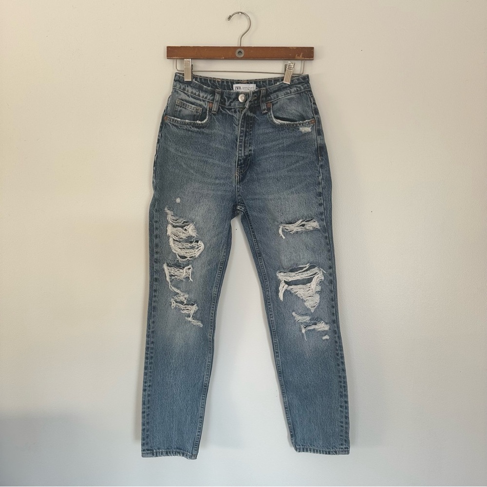 Zara Straghit Leg Jeans